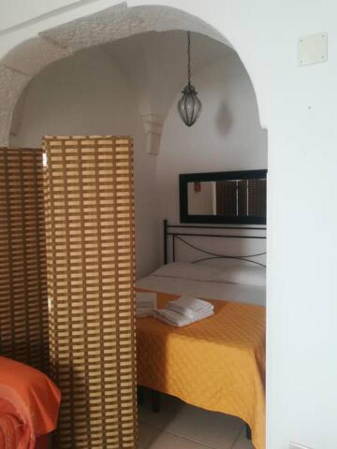 Vico Anglani Guest House オストゥーニ エクステリア 写真